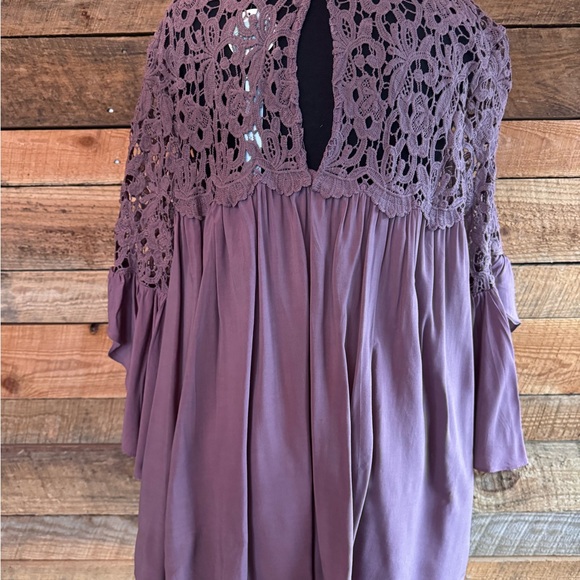 She + Sky Boho Open Embroidered Lavender/Mauve Top Size L NWT - Picture 2 of 8